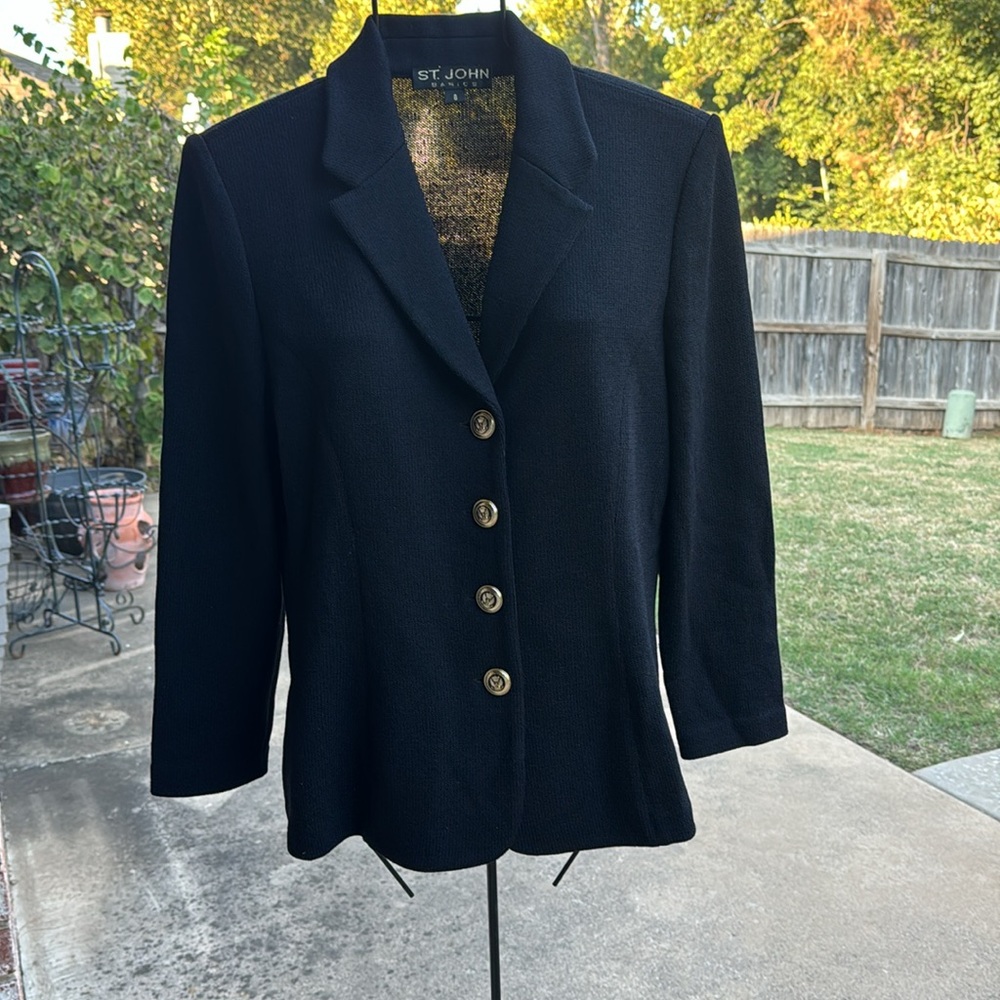 Vtg St John Basics Black Santana Knit sz 8 Blazer Jacket Fab Eagle Buttons